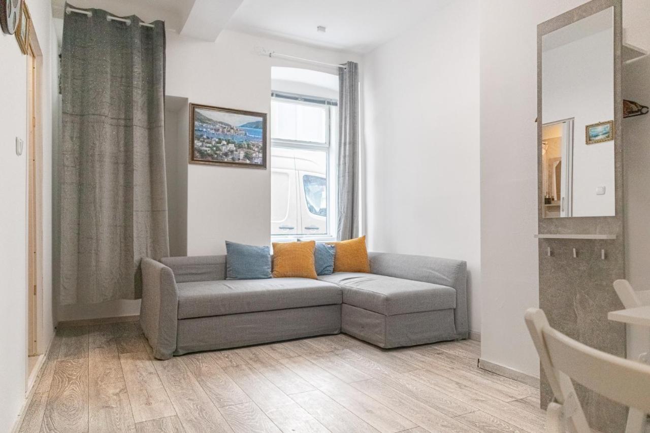 3 Standard Rooms Near Hauptbahnhof Bécs Kültér fotó