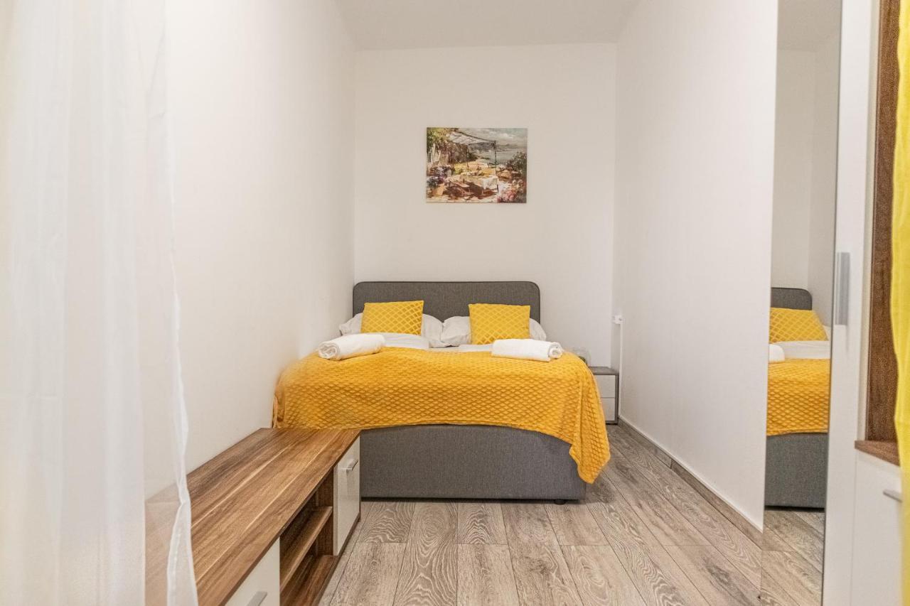3 Standard Rooms Near Hauptbahnhof Bécs Kültér fotó