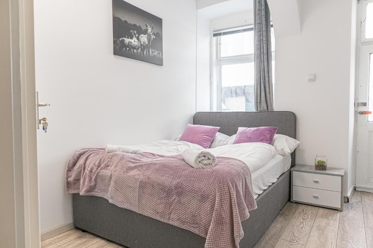 3 Standard Rooms Near Hauptbahnhof Bécs Kültér fotó