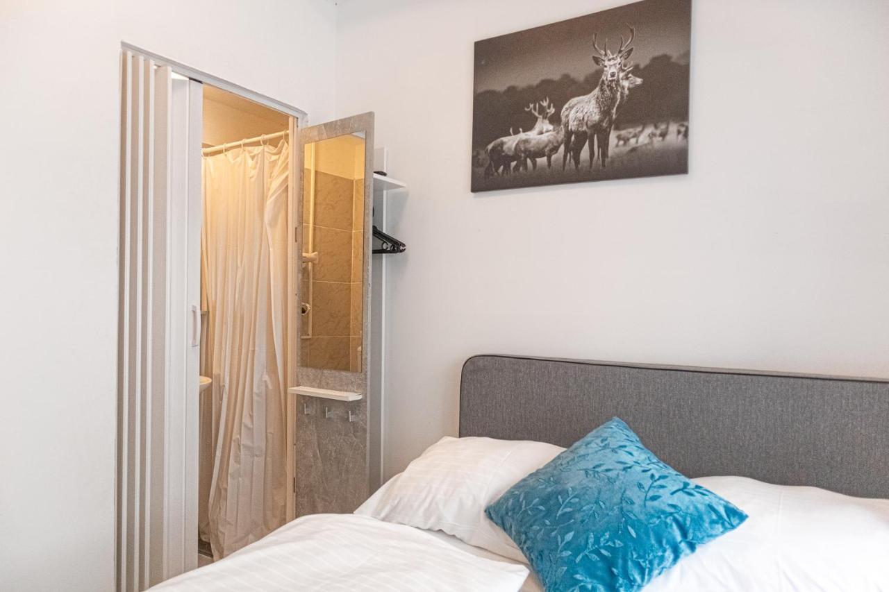 3 Standard Rooms Near Hauptbahnhof Bécs Kültér fotó